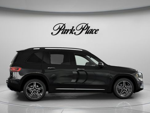 New 2026 Mercedes-Benz GLB 250 image 27