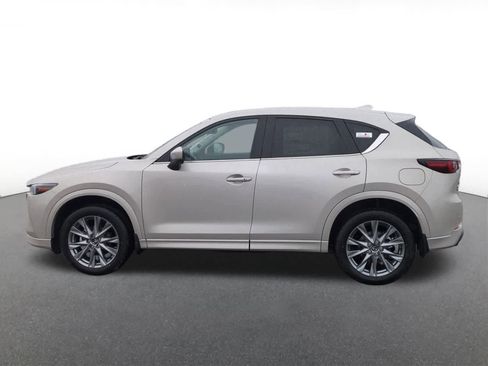 New 2025 MAZDA CX-5 AWD 2.5 S w/ Premium Plus Pkg image 3