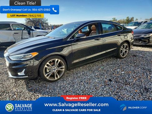Used 2020 Ford Fusion Titanium image 1