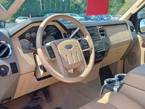 Used 2008 Ford F250 4x4 Crew Cab Super Duty image 9