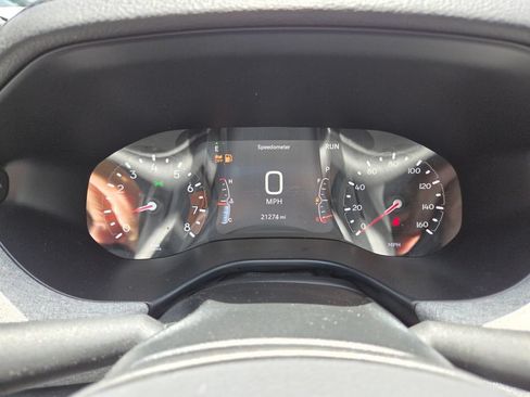Used 2025 Jeep Compass Latitude AWD/4WD image 35