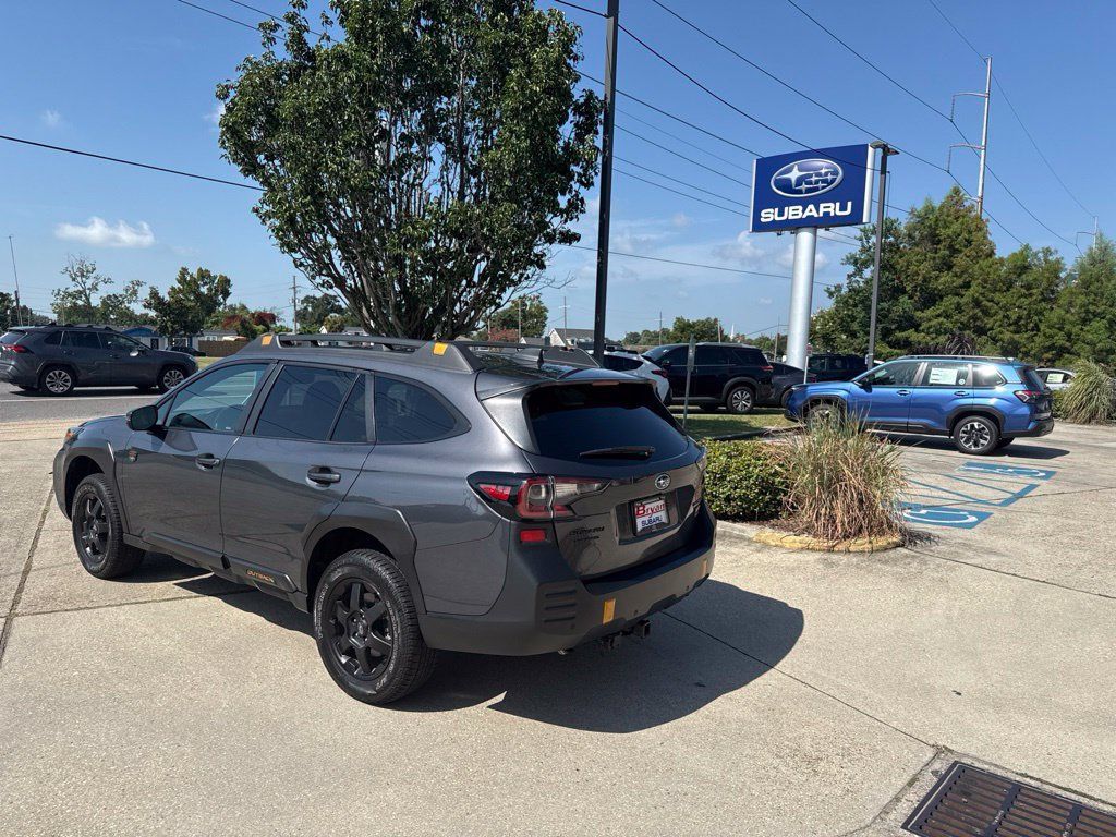 Used 2024 Subaru Outback Wilderness AWD/4WD image 5