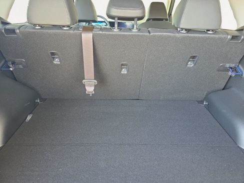 Certified 2025 Kia Seltos EX w/ EX Sunroof Package FWD image 10