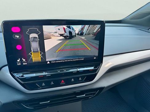 Used 2023 Volkswagen ID.4 Pro S image 10