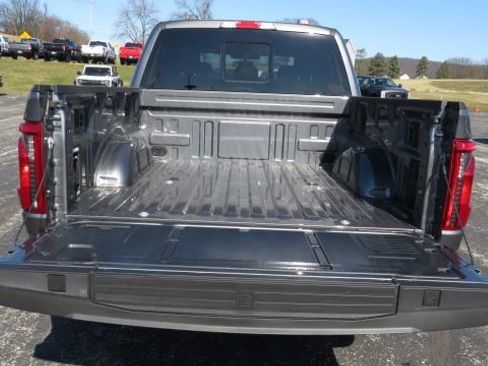 New 2025 Ford F150 XLT w/ Equipment Group 302A MID image 32
