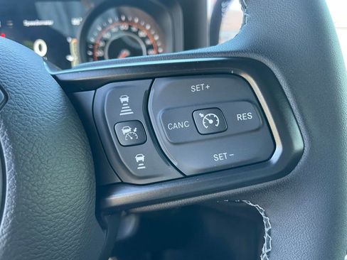 New 2026 Jeep Wrangler Unlimited Rubicon AWD/4WD image 16