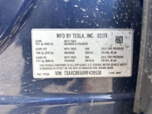 Used 2024 Tesla Model X Plaid image 21