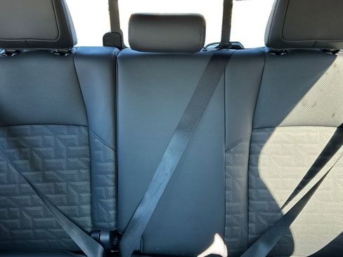 Used 2024 Toyota Tacoma TRD Sport w/ TRD Sport Premium Package image 19