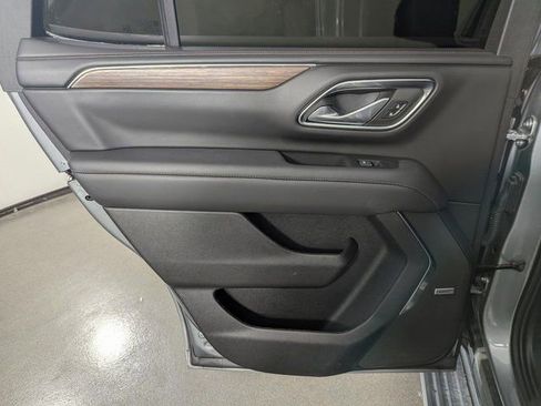 Used 2024 Chevrolet Tahoe High Country image 15
