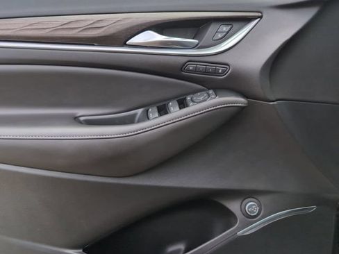 Certified 2023 Buick Enclave Avenir w/ Avenir Technology Package AWD/4WD image 29
