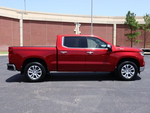 Used 2024 Chevrolet Silverado 1500 LTZ w/ LTZ Premium Package AWD/4WD image 36