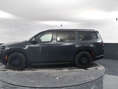 Used 2022 Jeep Wagoneer Series III image 5