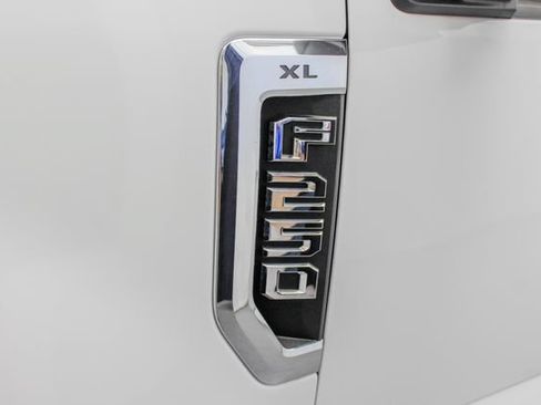 Used 2020 Ford F250 XL w/ Power Equipment Group AWD/4WD image 28
