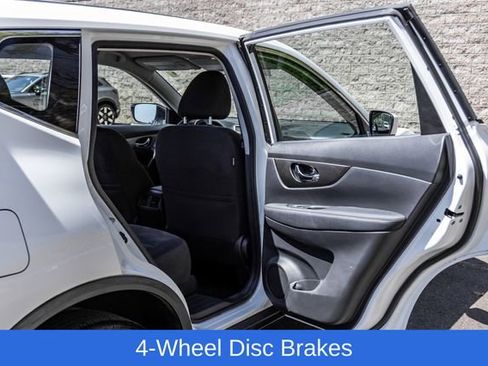 Used 2016 Nissan Rogue S AWD/4WD image 22
