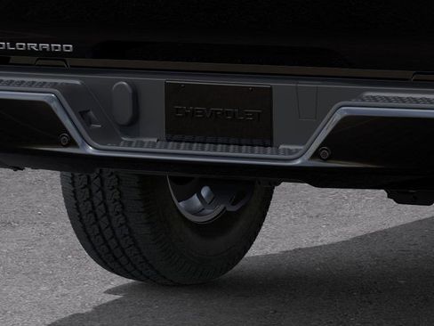 New 2025 Chevrolet Colorado LT image 15