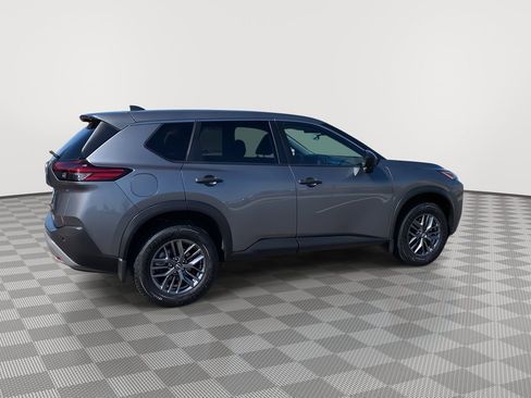 Used 2023 Nissan Rogue S AWD/4WD image 7