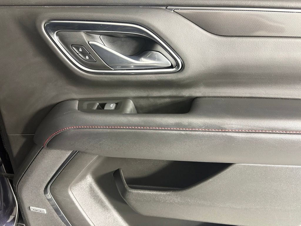 Used 2022 Chevrolet Tahoe RST w/ Luxury Package RWD image 15