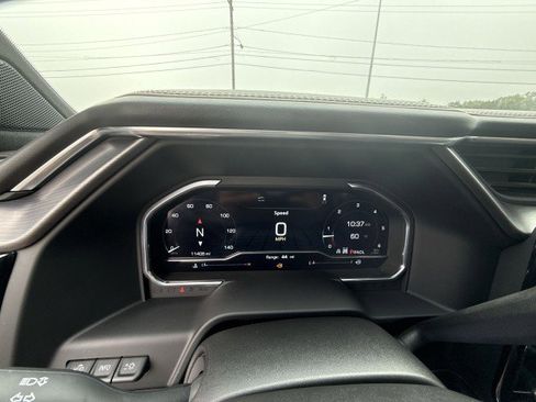 Used 2024 GMC Sierra 3500 Denali Ultimate image 10