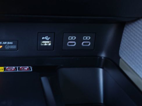 New 2026 Toyota Camry SE image 31