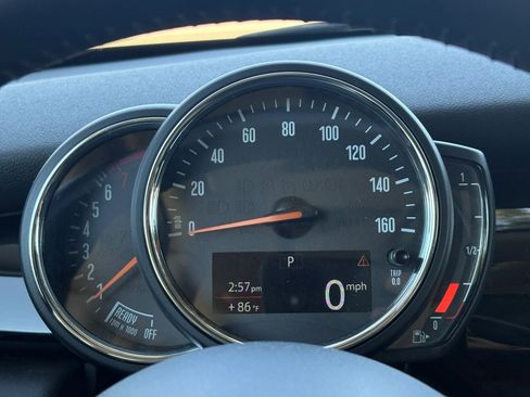 Used 2019 MINI Cooper 2-Door Hardtop FWD image 24