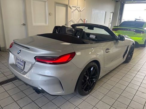 Used 2020 BMW Z4 sDrive30i w/ Premium Package RWD image 2