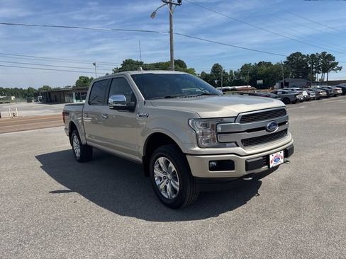 Used 2018 Ford F150 Platinum AWD/4WD image 12