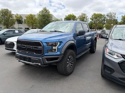 Used 2019 Ford F150 Raptor w/ Equipment Group 801A Mid