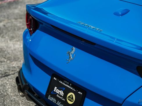 Used 2022 Ferrari 812 GTS RWD image 17