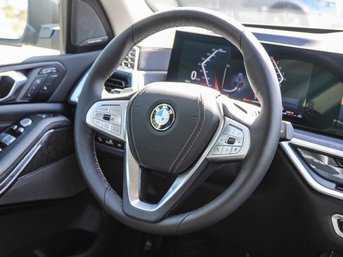 New 2026 BMW X7 xDrive40i image 15