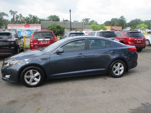 Used 2015 Kia Optima LX w/ LX Convenience Package image 4