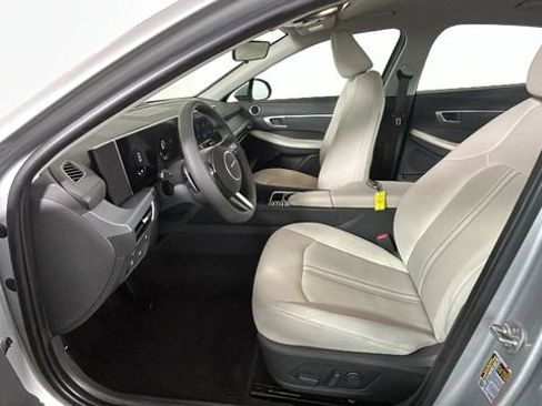 Used 2024 Hyundai Sonata SEL AWD/4WD image 11