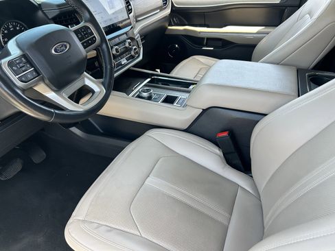 Used 2024 Ford Expedition Max Limited RWD image 27