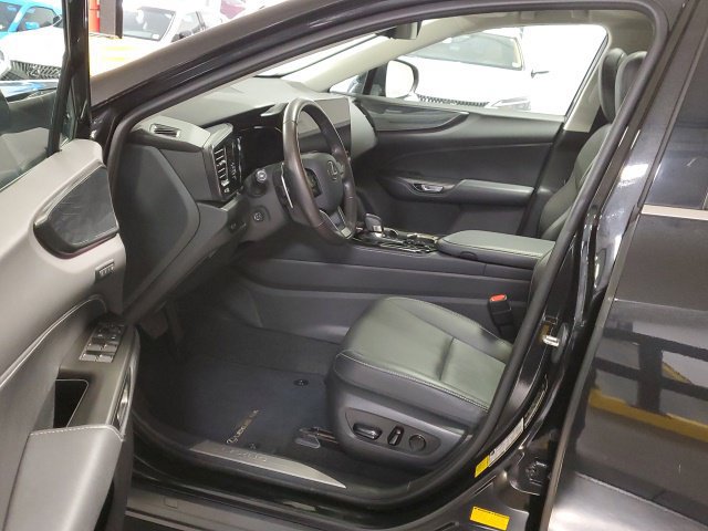 Used 2024 Lexus NX 350 AWD w/ Vision Package image 13