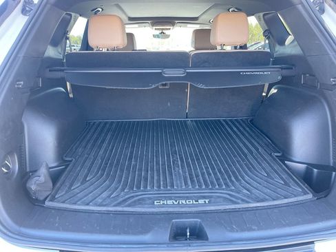 Used 2022 Chevrolet Blazer Premier w/ Enhanced Convenience Package AWD/4WD image 17