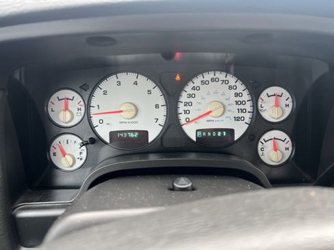 Used 2003 Dodge Ram 1500 Truck SLT image 21