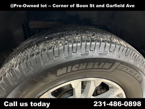 Used 2015 Ford F150 Lariat AWD/4WD image 12