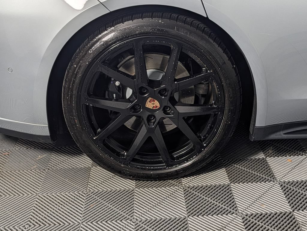 Certified 2026 Porsche Panamera GTS AWD/4WD image 13