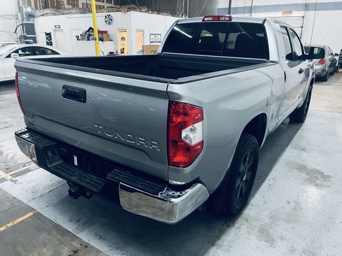 Used 2017 Toyota Tundra SR5 RWD image 9