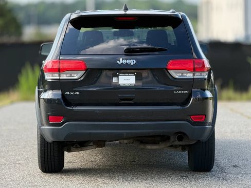 Used 2014 Jeep Grand Cherokee Laredo AWD/4WD image 4