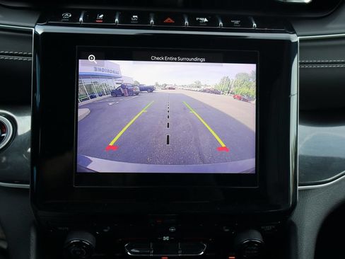 Used 2021 Jeep Grand Cherokee L Laredo AWD/4WD image 11