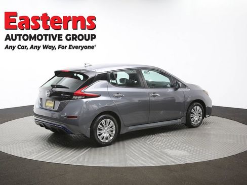Used 2022 Nissan Leaf S image 40