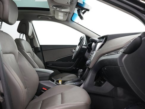 Used 2015 Hyundai Santa Fe GLS w/ Option Group 03 AWD/4WD image 11