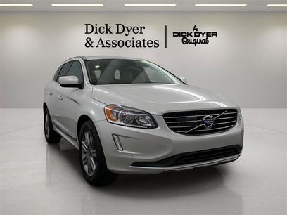 Used 2017 Volvo XC60 T5 Inscription w/ Advanced Package
