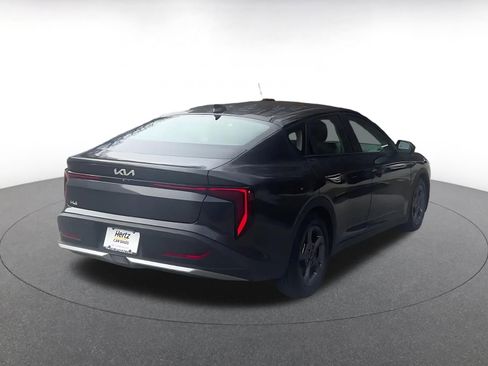 Used 2025 Kia K4 LXS image 15