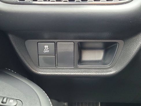 Used 2025 Honda HR-V EX-L image 11