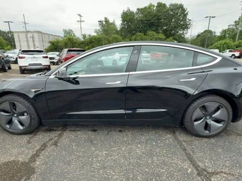 Used 2019 Tesla Model 3 Long Range RWD image 5