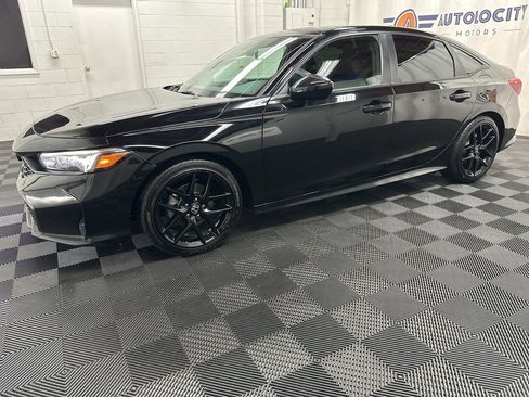 Used 2025 Honda Civic Sport image 5