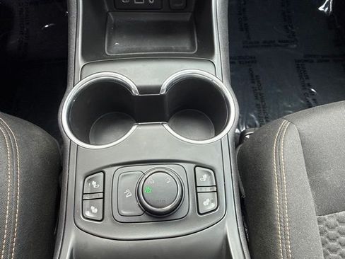 Used 2019 GMC Terrain SLE w/ Driver Convenience Package AWD/4WD image 19