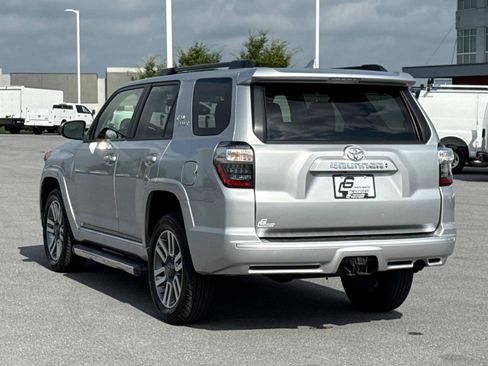 Used 2022 Toyota 4Runner TRD Sport image 25