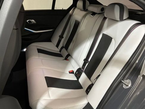 Used 2025 BMW M3 Competition w/ Executive Package image 18